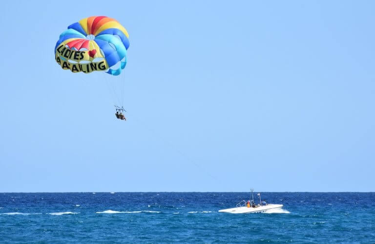 Parasailing Dubai marina
