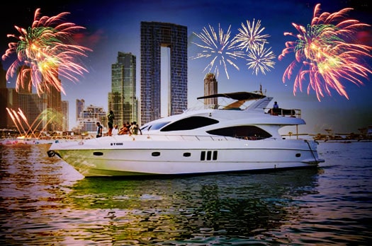 80 Ft big yacht for new year