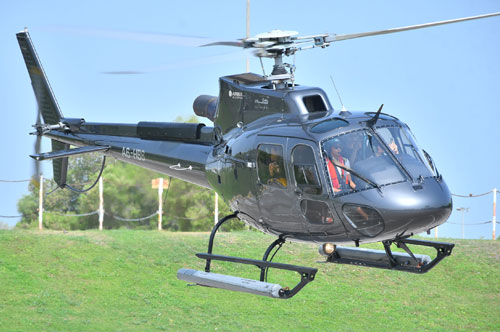 12 mins Iconic Helicopter Tour in Dubai